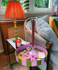 Lifestyle Anna+nina Lifestyle*Kaars Escape The Ordinary Scented Candle Rood