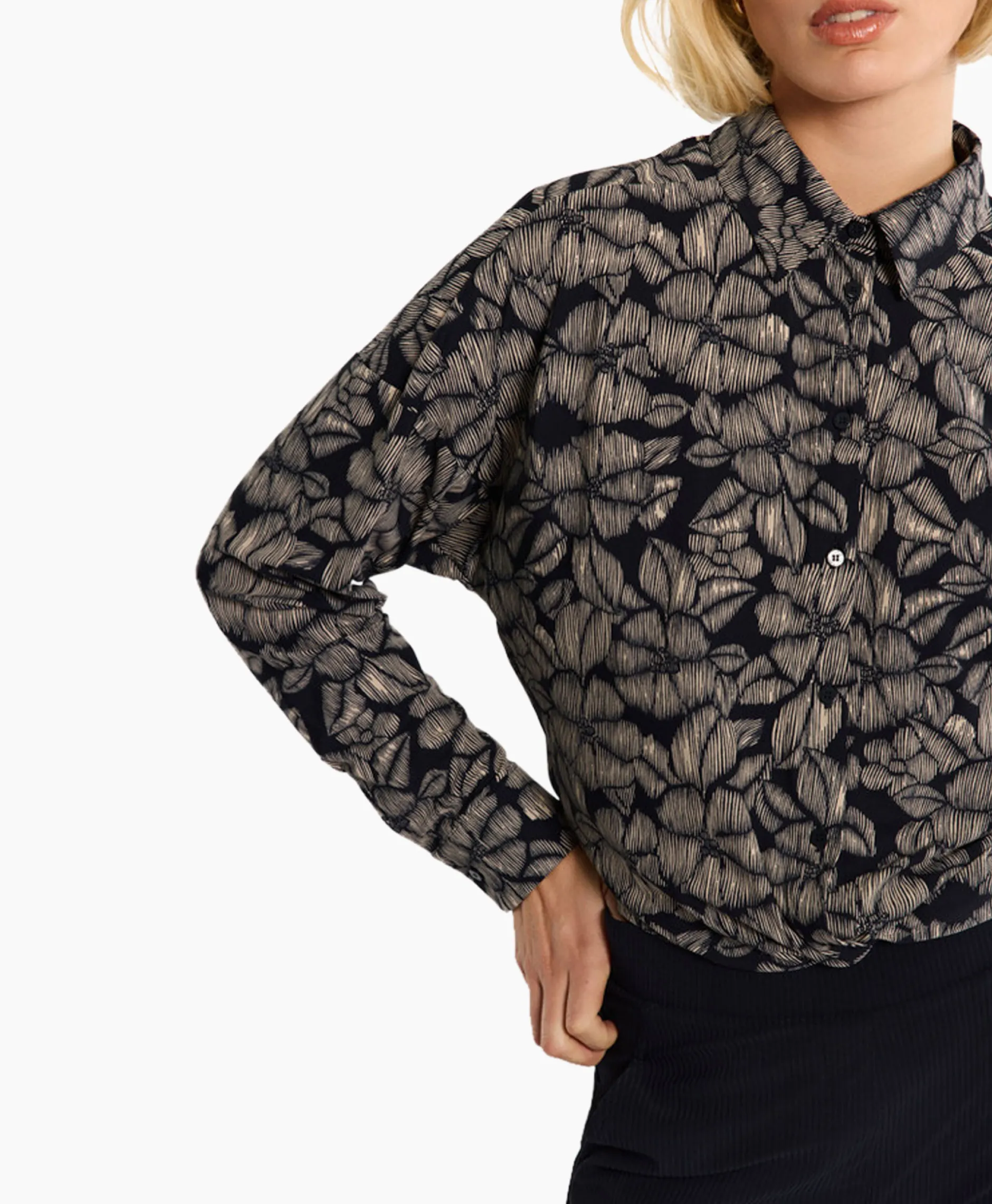 Dames Studio Anneloes Blouses*Blouse Sanne Flower Zand